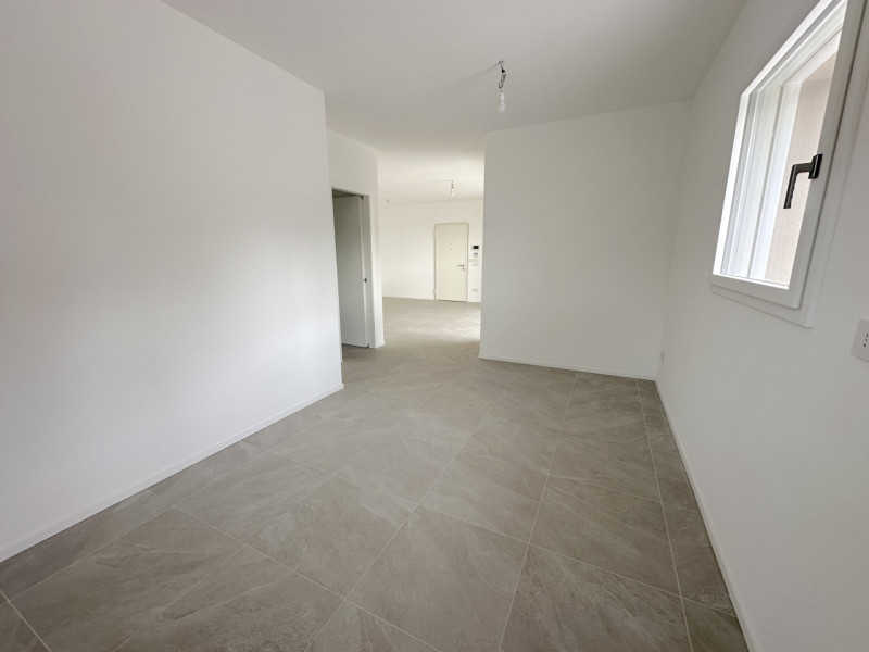 (Per INFO Roberto 3453195338) NOSTRA ESCLUSIVA - A Montebelluna, in una delle più rinomate zone d...