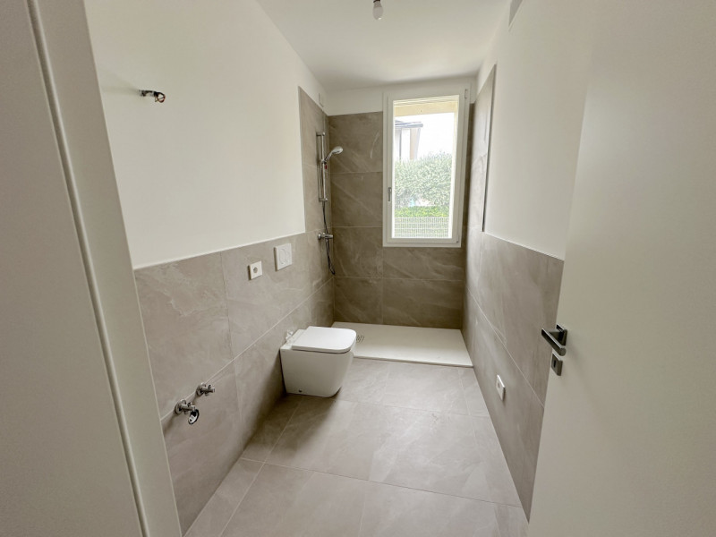 (Per INFO Roberto 3453195338) NOSTRA ESCLUSIVA - A Montebelluna, in una delle più rinomate zone d...