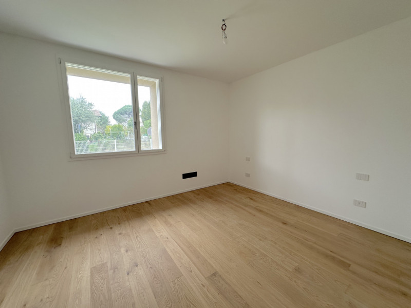 (Per INFO Roberto 3453195338) NOSTRA ESCLUSIVA - A Montebelluna, in una delle più rinomate zone d...