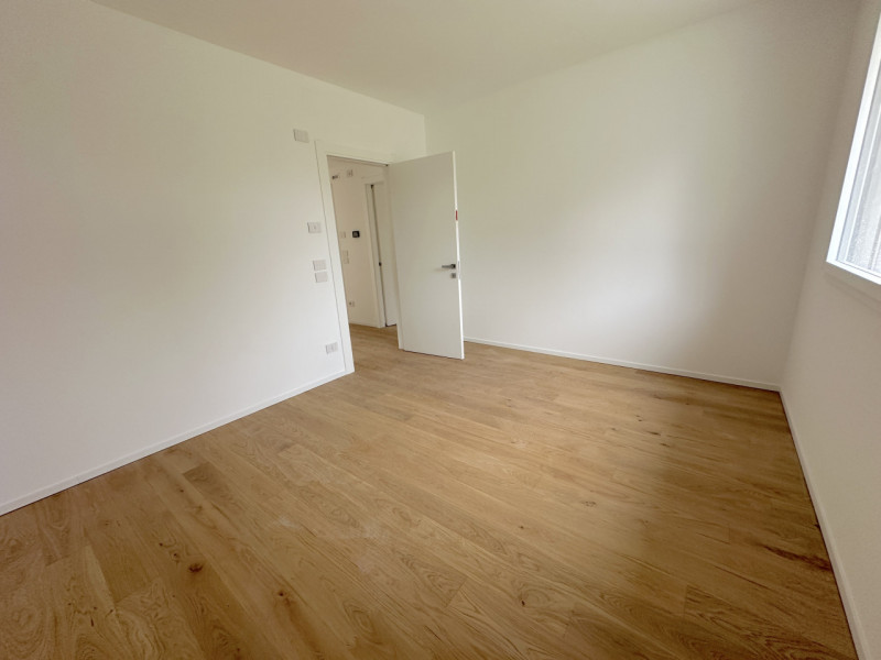 (Per INFO Roberto 3453195338) NOSTRA ESCLUSIVA - A Montebelluna, in una delle più rinomate zone d...