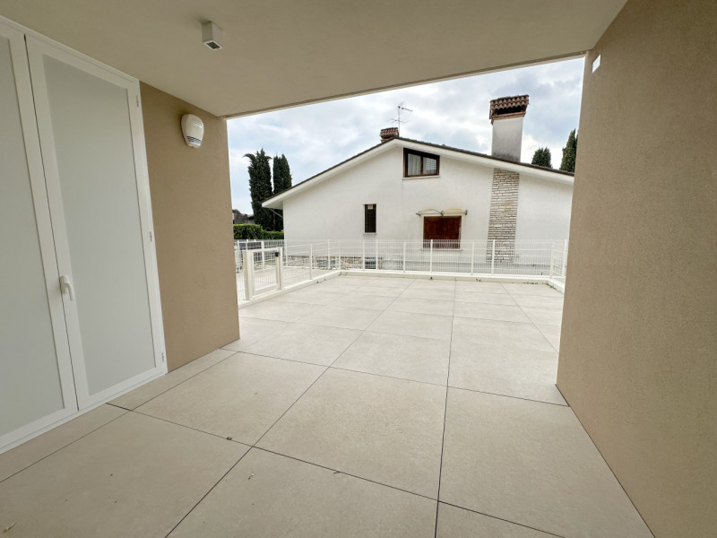 (Per INFO Roberto 3453195338) NOSTRA ESCLUSIVA - A Montebelluna, in una delle più rinomate zone d...