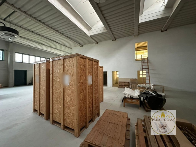 Riferimento immobile: CPAF105

A Villa Estense, in posizione comodissima alla viabilità proponiam...