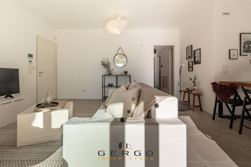 (Per INFO Roberto 3453195338) NOSTRA ESCLUSIVA - A Montebelluna, in una delle più rinomate zone d...