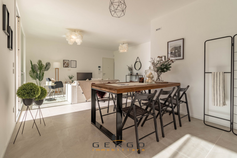 (Per INFO Roberto 3453195338) NOSTRA ESCLUSIVA - A Montebelluna, in una delle più rinomate zone d...