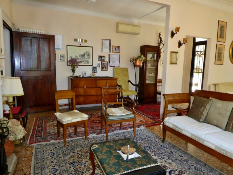 APPARTAMENTO IN VILLA SEICENTESCA CON PARCO A COSTOZZA DI LONGARE - PIU' DEPENDANCE PER I RITROVI...