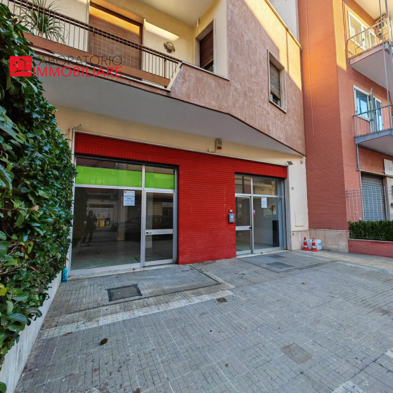 Lecce Affitto Attivita commerciale