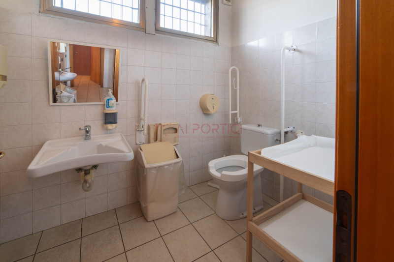 Liettoli di CAMPOLONGO MAGGIORE - Proponiamo in vendita LOCALE COMMERCIALE (categoria catastale C...