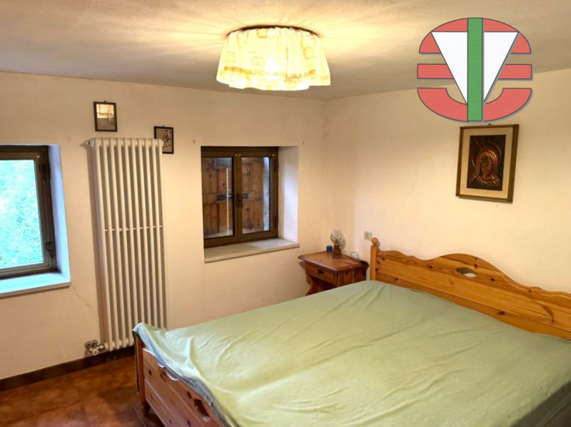 Scoprite questa affascinante bifamiliare situata nel comune di Lusiana Conco, precisamente nella ...