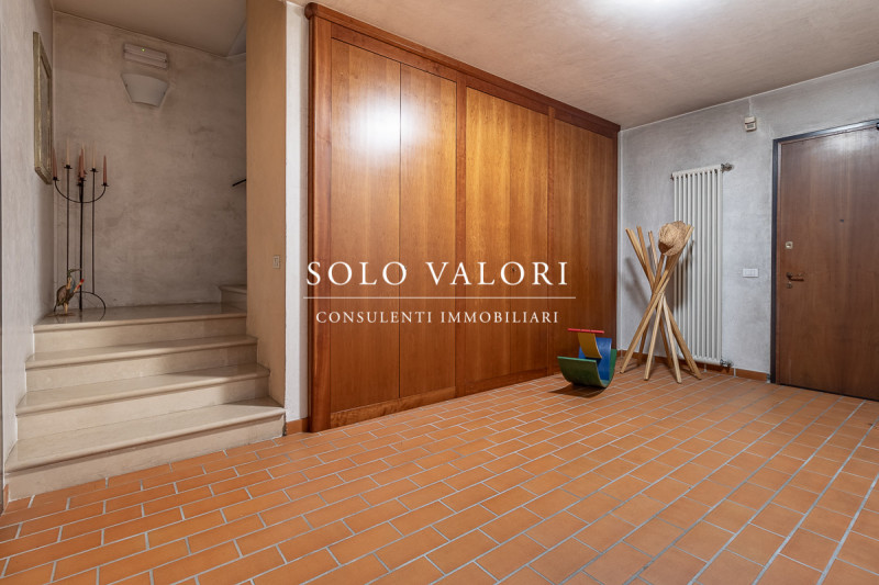 Rif. BC218 - (per info 3498988179 Valeriano)

ELEGANZA SENZA TEMPO A POCHI MINUTI DAL CENTRO DI B...