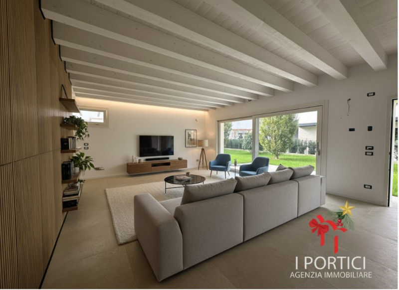 MOGLIANO VENETO – NUOVA BIFAMILIARE CLASSE A4 CON GIARDINO PRIVATO

Ciao, sono una porzione di bi...