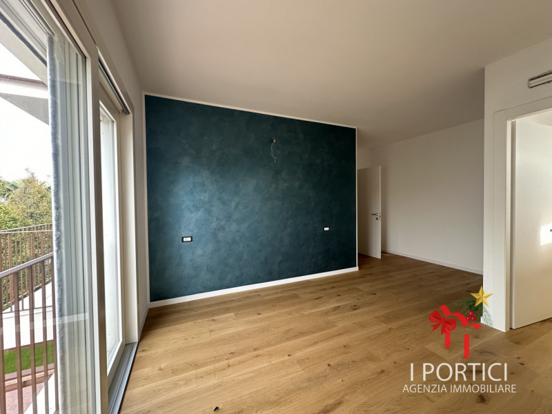 MOGLIANO VENETO – NUOVA BIFAMILIARE CLASSE A4 CON GIARDINO PRIVATO

Ciao, sono una porzione di bi...