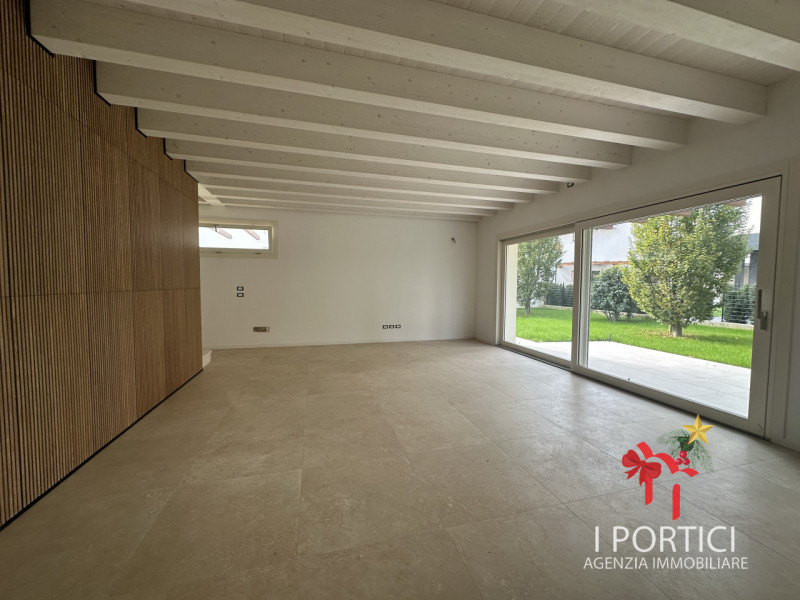 MOGLIANO VENETO – NUOVA BIFAMILIARE CLASSE A4 CON GIARDINO PRIVATO

Ciao, sono una porzione di bi...