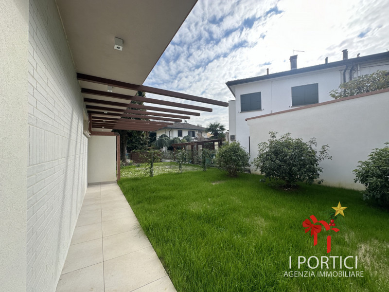 MOGLIANO VENETO – NUOVA BIFAMILIARE CLASSE A4 CON GIARDINO PRIVATO

Ciao, sono una porzione di bi...