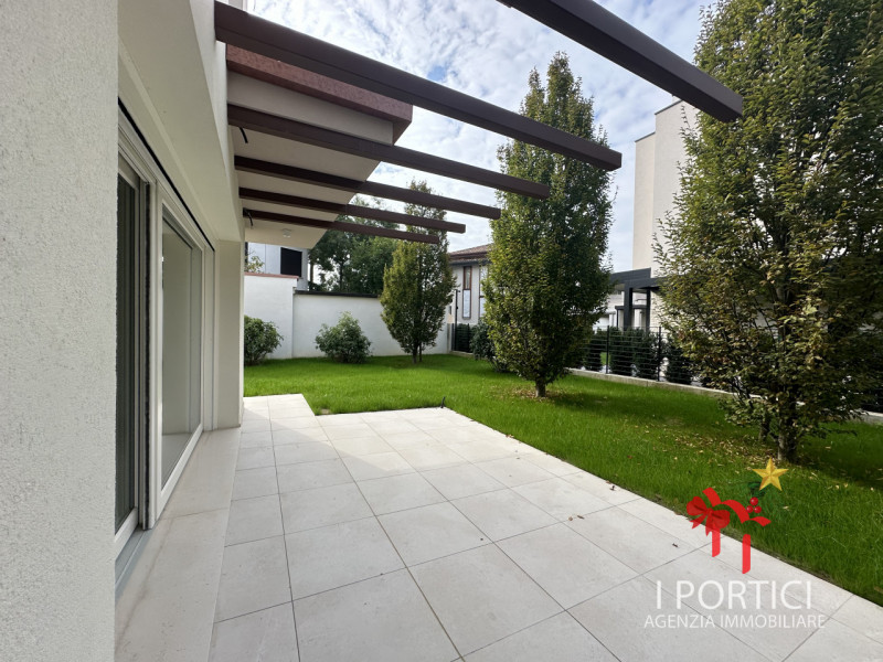 MOGLIANO VENETO – NUOVA BIFAMILIARE CLASSE A4 CON GIARDINO PRIVATO

Ciao, sono una porzione di bi...