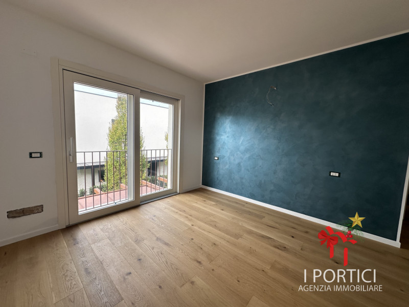 MOGLIANO VENETO – NUOVA BIFAMILIARE CLASSE A4 CON GIARDINO PRIVATO

Ciao, sono una porzione di bi...