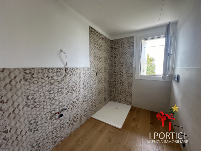 MOGLIANO VENETO – NUOVA BIFAMILIARE CLASSE A4 CON GIARDINO PRIVATO

Ciao, sono una porzione di bi...