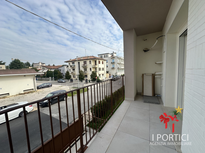 MOGLIANO VENETO – NUOVA BIFAMILIARE CLASSE A4 CON GIARDINO PRIVATO

Ciao, sono una porzione di bi...