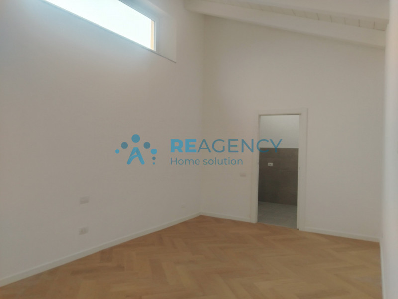 STAI CERCANDO UN TRILOCALE IN CENTRO STORICO A PISTOIA?

ECCO L’OCCASIONE CHE ASPETTAVI!!!

PISTO...