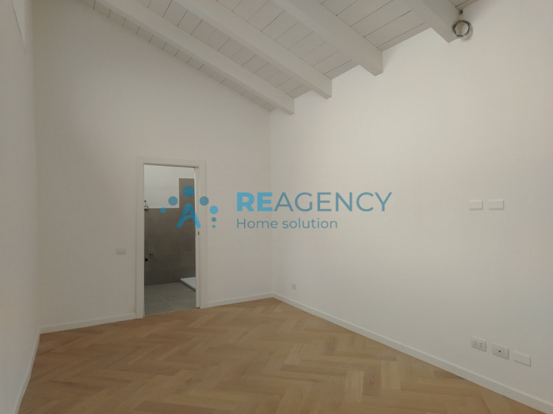 STAI CERCANDO UN TRILOCALE IN CENTRO STORICO A PISTOIA?

ECCO L’OCCASIONE CHE ASPETTAVI!!!

PISTO...