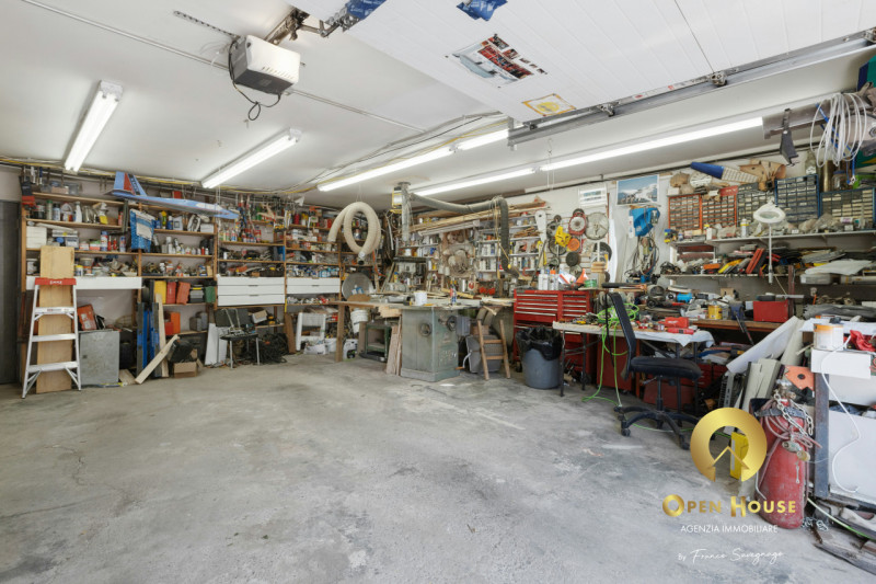 OPEN HOUSE by Franco Savegnago presenta in Affitto Garage-Magazzino-Deposito di 65mq con accesso ...