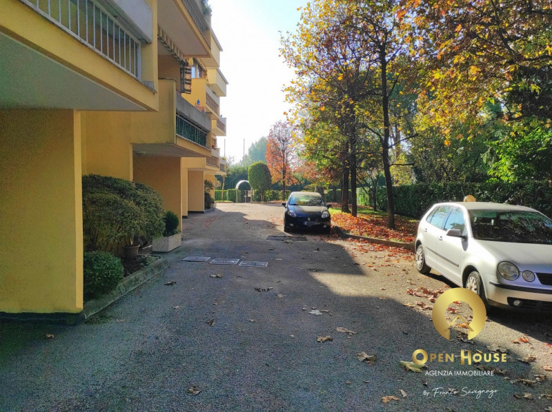 OPEN HOUSE by Franco Savegnago propone in locazione appartamento parz.arredato posto al 3° Piano ...