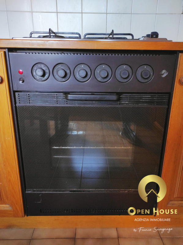 OPEN HOUSE by Franco Savegnago propone in locazione appartamento parz.arredato posto al 3° Piano ...