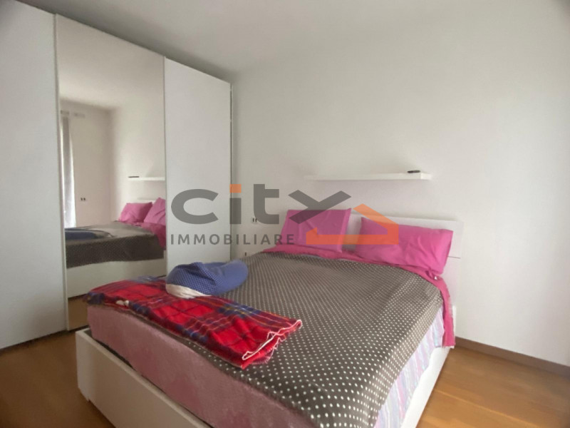 Sei alla ricerca di un'abitazione confortevole e ben posizionata? Ti proponiamo un grazioso appar...