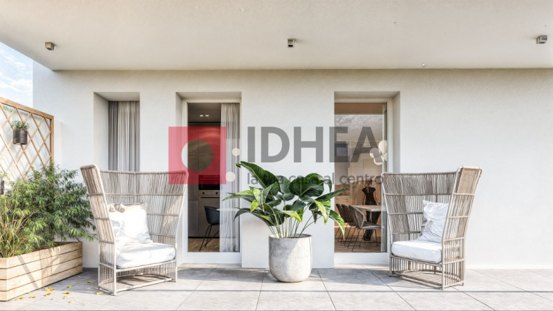 "Riferimento UT1"

TREVISO-FUORI MURA.

ZONA VIALE LUZZATI. In posizione comoda ad ogni servizio,...