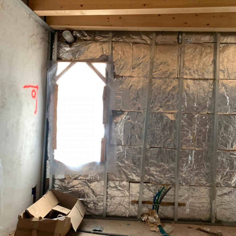 Scopri la tua nuova casa in questo splendido appartamento trilocale situato nella storica zona Bo...