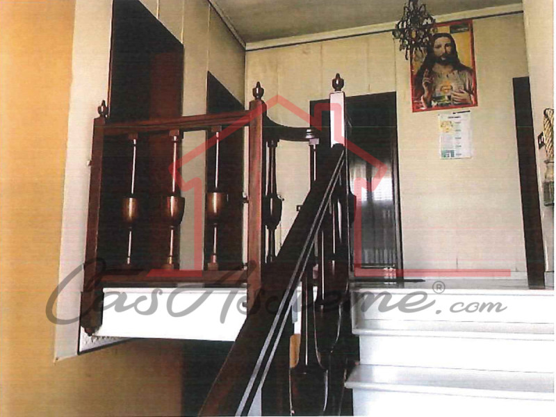 Rif. PE822
La nostra Agenzia ha selezionato per Voi l'occasione del mese all'asta.

Proponiamo ab...