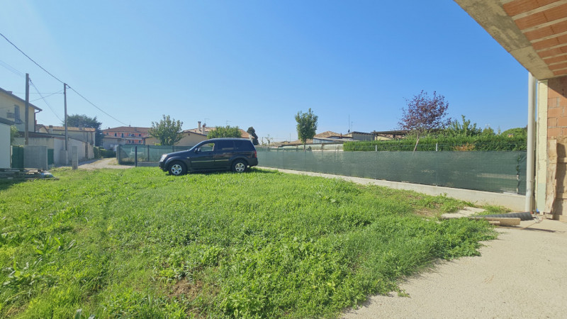 ARZ270 - A pochi passi dal centro del paese di Arzergrande, in una zona tranquilla e ben servita,...