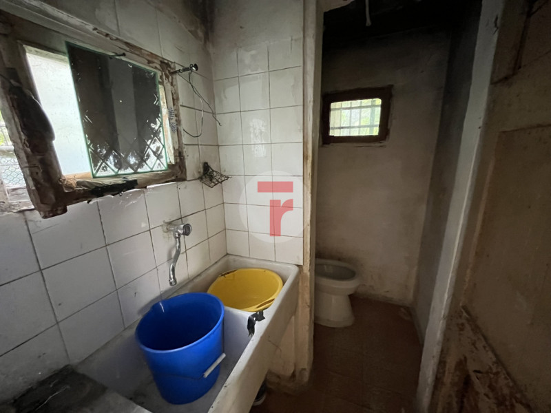 - CASA INDIPENDENTE DA RISTRUTTURARE - 

Situata nel quartiere Arcella, in zona San Lorenzo, ques...