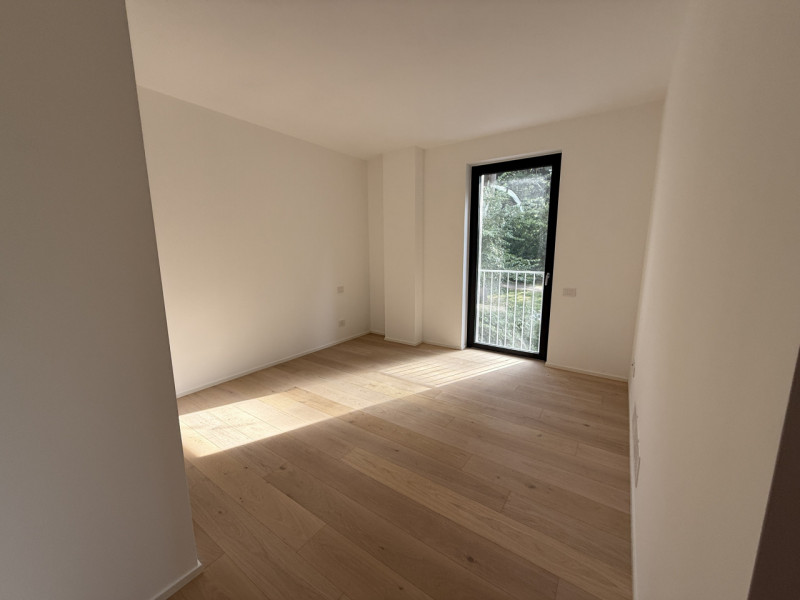 Rif. BA221-A2 – Info m./WhatsApp +39 393 9878704 Daniel

Se stai cercando una casa nuova, moderna...