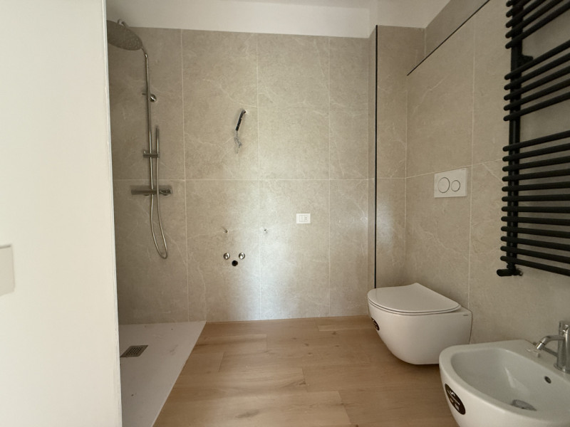 Rif. BA221-A2 (Info Cell/WhatsApp: 393 9878704 Daniel)

Appartamento Rif. A2 – Cereria Living: Sp...