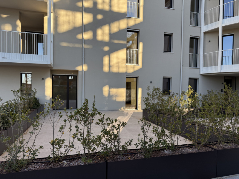 Rif. BA221-A6 – Info m./WhatsApp +39 393 9878704 Daniel

Scopri una delle ultime opportunità abit...