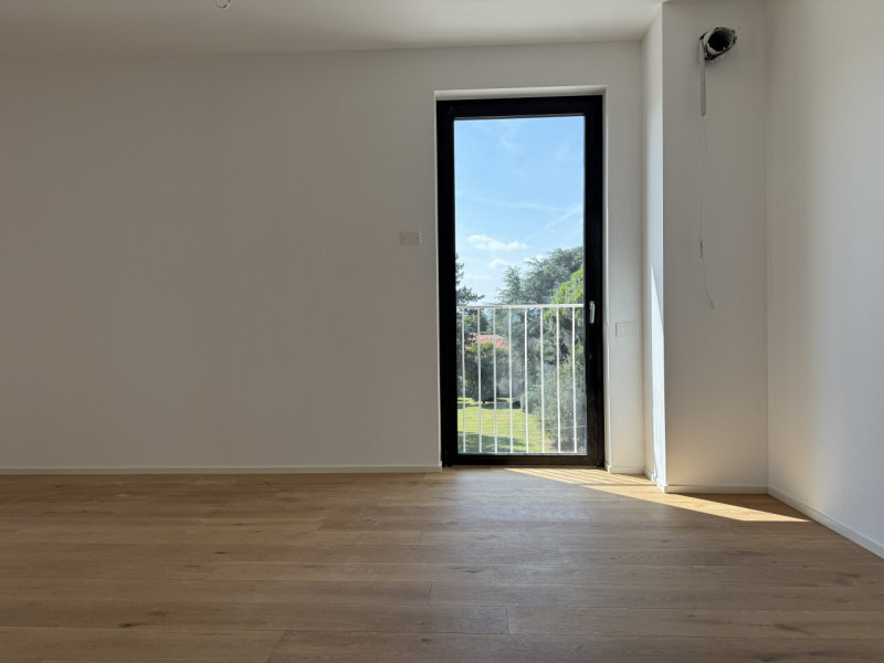 Rif. BA221-A12 – Info m./WhatsApp +39 393 9878704 Daniel

Scopri una delle ultime opportunità abi...