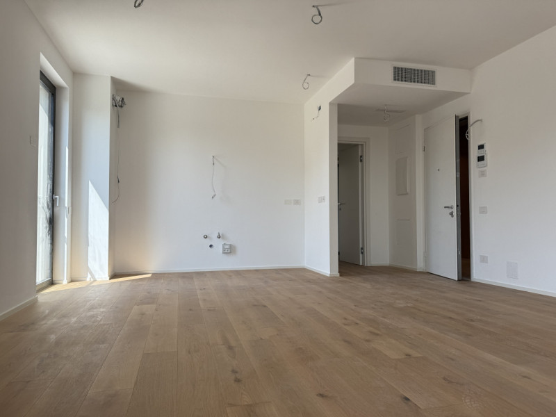 Rif. BA221-A12 – Info m./WhatsApp +39 393 9878704 Daniel

Scopri una delle ultime opportunità abi...