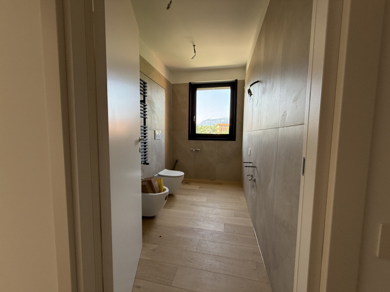 Rif. BA221-A15 – Info m./WhatsApp +39 393 9878704 Daniel

Se stai cercando una casa nuova, spazio...