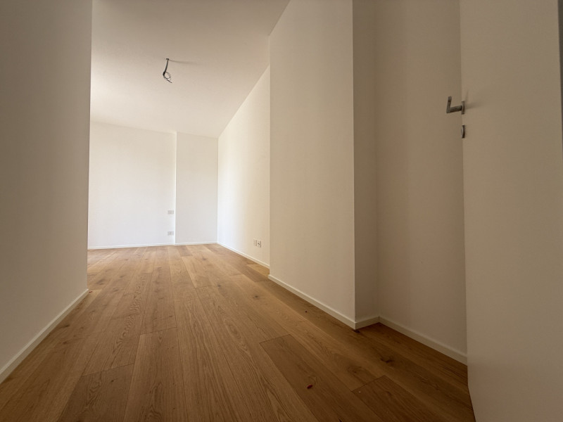 Rif. BA221-A17 – Info m./WhatsApp +39 393 9878704 Daniel

Se stai cercando una casa nuova, elegan...