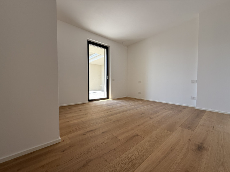 Rif. BA221-A17 – Info m./WhatsApp +39 393 9878704 Daniel

Se stai cercando una casa nuova, elegan...