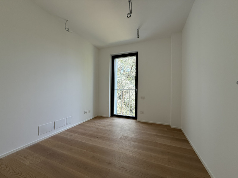 Rif. BA221-A18 – Info m./WhatsApp +39 393 9878704 Daniel

Se stai cercando una casa nuova, lumino...