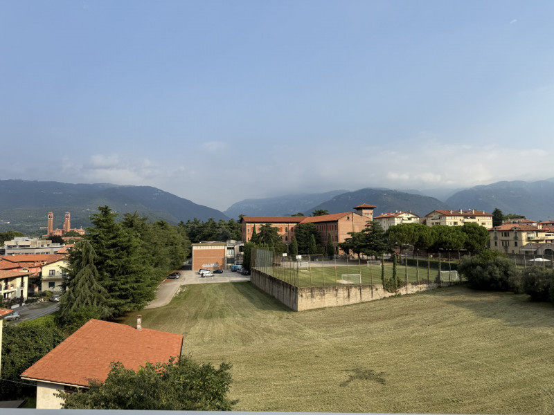 Rif. BA221-A19 – Info m./WhatsApp +39 393 9878704 Daniel

Se stai cercando una casa nuova, modern...