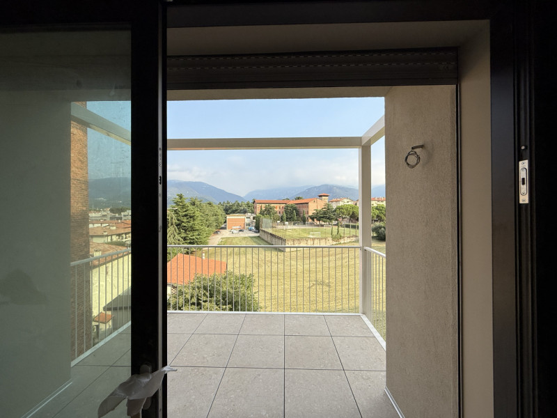 Rif. BA221-A19 – Info m./WhatsApp +39 393 9878704 Daniel

Se stai cercando una casa nuova, modern...