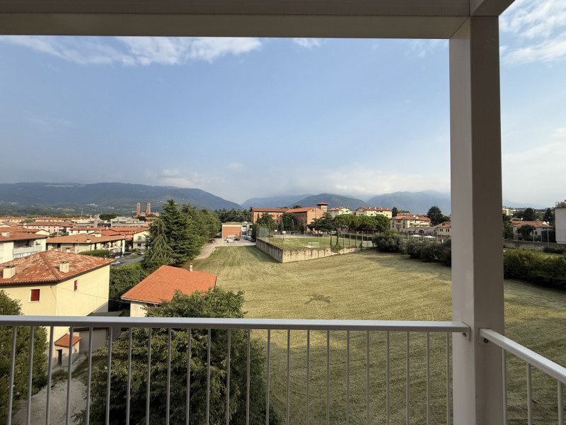 Rif. BA221-A19 – Info m./WhatsApp +39 393 9878704 Daniel

Se stai cercando una casa nuova, modern...