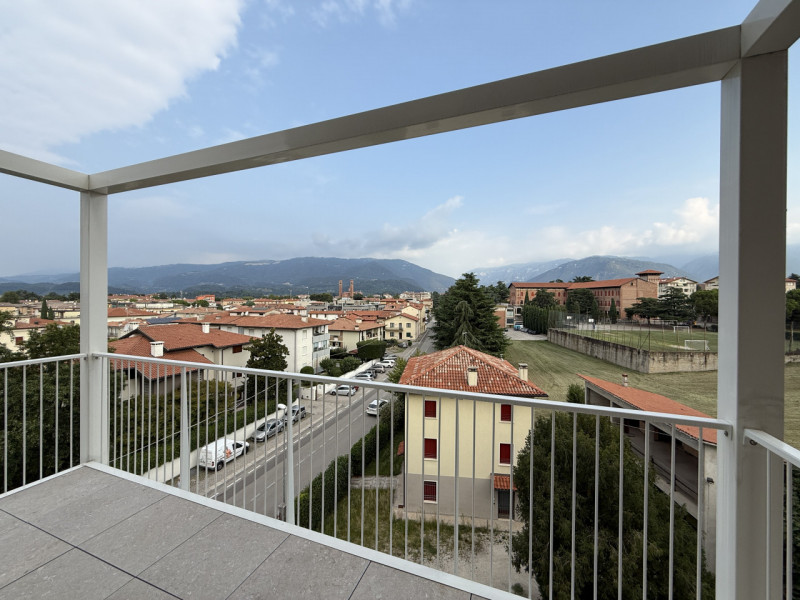 Rif. BA221-A20 – Info m./WhatsApp +39 393 9878704 Daniel

Bassano del Grappa – Via Cereria
Nel cu...