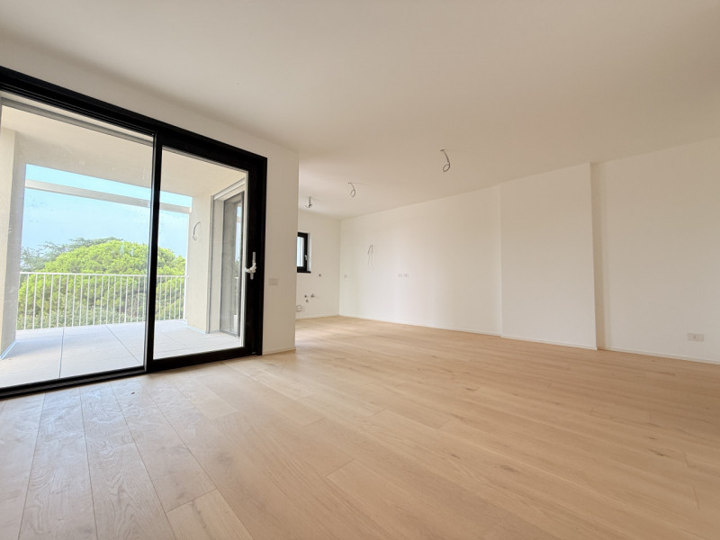 Rif. BA221-A21 – Info m./WhatsApp +39 393 9878704 Daniel

Se stai cercando una casa nuova, lumino...