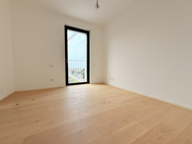 Rif. BA221-A21 – Info m./WhatsApp +39 393 9878704 Daniel

Se stai cercando una casa nuova, lumino...