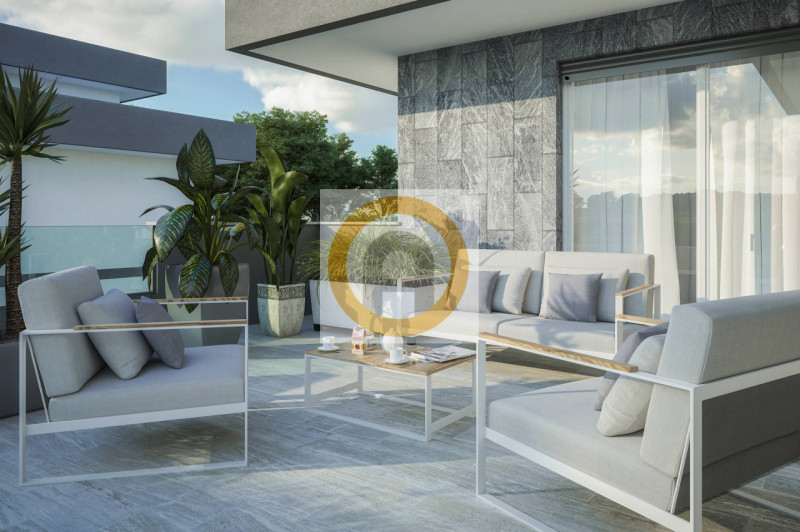 Vi presentiamo un terreno edificabile residenziale di ben 4500 mq, con una superficie edificabile...