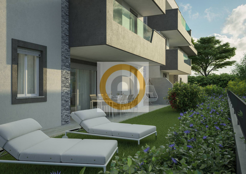 Vi presentiamo un terreno edificabile residenziale di ben 4500 mq, con una superficie edificabile...