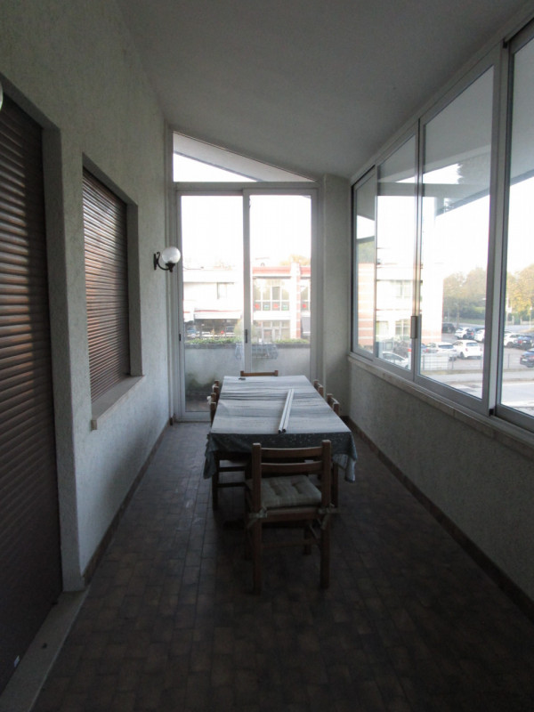 Peraga di vigonza vendesi fabbricato con destinazioni miste abitativa-artigianale- commerciale-di...